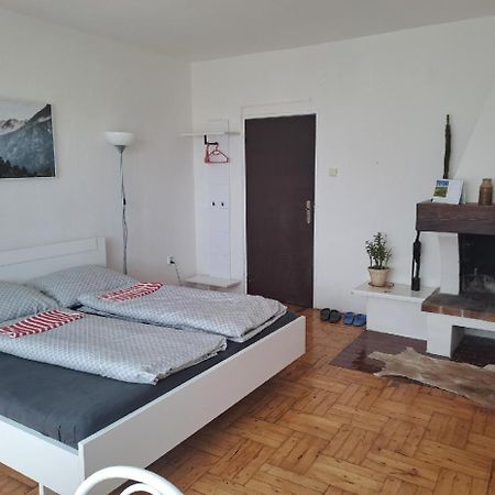 Apartman S Krbem Olomouc Buitenkant foto